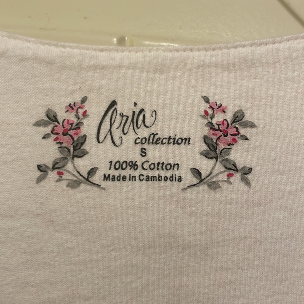 Beautiful 100% cotton nightgown! 💗 - Picture 3 of 5